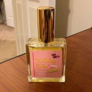 Sugar Milk Co Birthday Cake large bottle